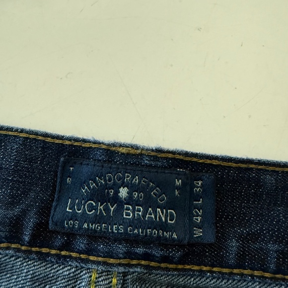 Lucky Brand 329 Classic Straight Leg Dark Wash Denim Jeans Mens 42 x 34 Stretch - Picture 5 of 13